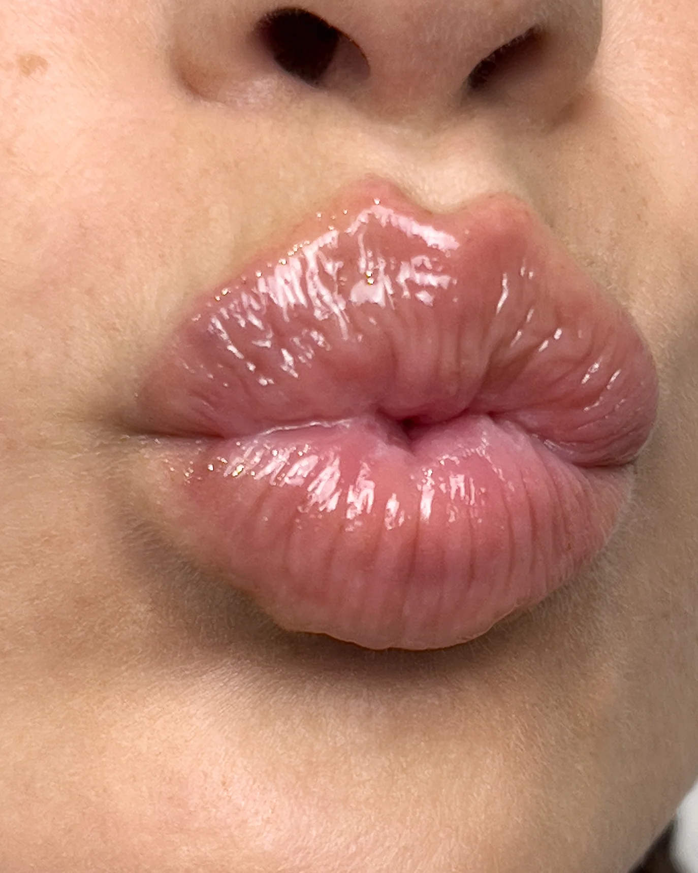Lip Gloss - Image 32