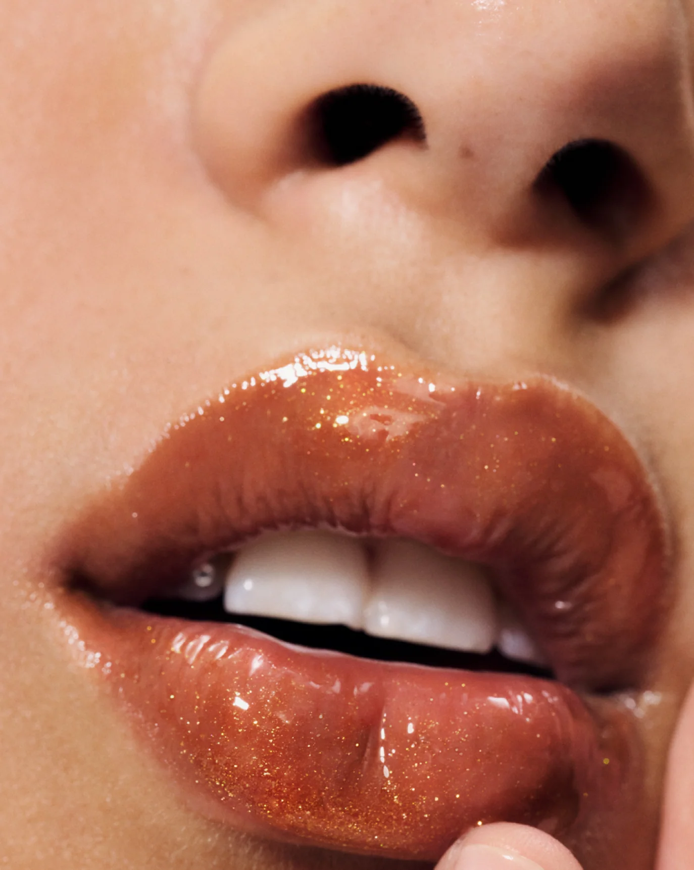 Lip Gloss - Image 37